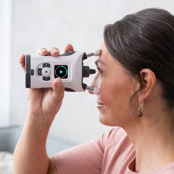 Curva de presión intraocular con iCare HOME en Imagen Ocular